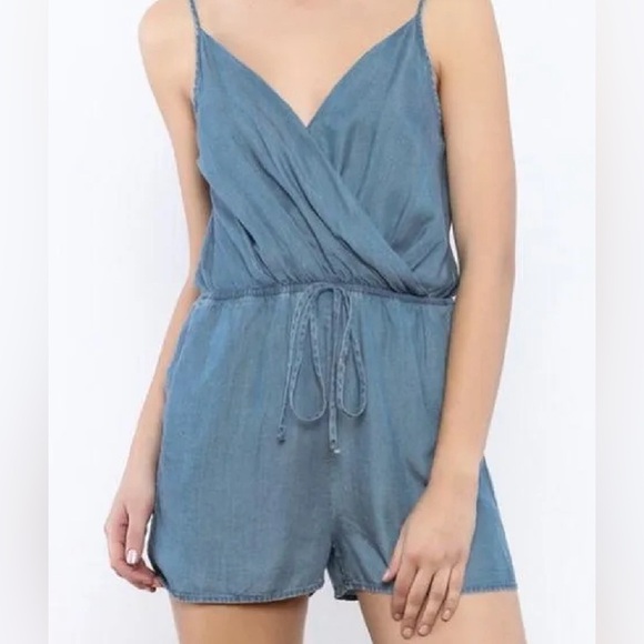 1250C Chambray Romper Blue Denim Jean Jumpsuit Shorts One Piece Boho Beachy Sz S - Picture 2 of 16